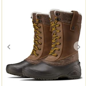 BRAND NEW!!! Northface womens boots